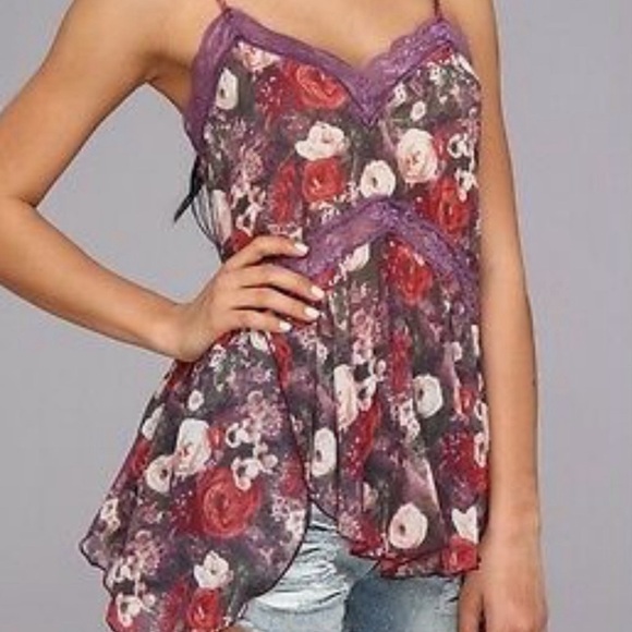 Free People Tops - Free People 
Printed Blooms Petal Cami